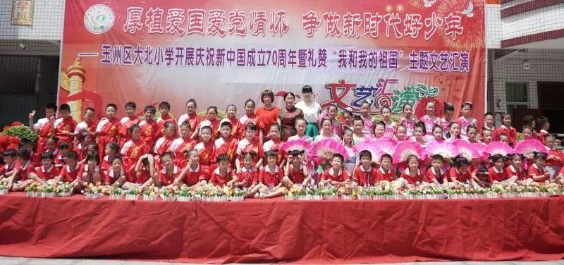 这就是回家的意义!婆婆每年提前晒被子等儿媳回家过年